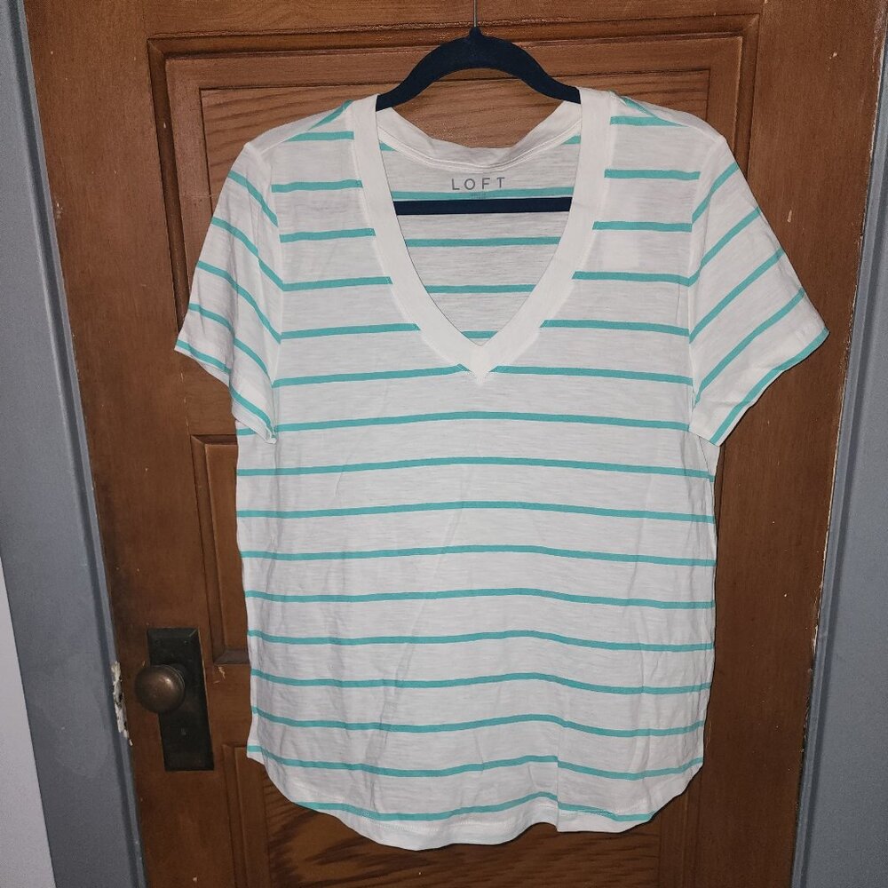 Loft t-shirt